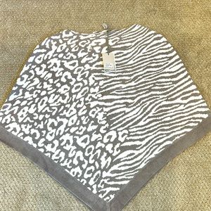 Beautiful Barefoot Dreams poncho.  One size fits most, NWT Grey animal print